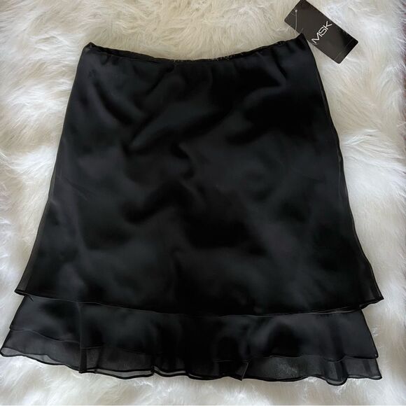 NWT MSK Clothing, Ltd. tiered ruffle black skirt - L - Picture 9 of 12